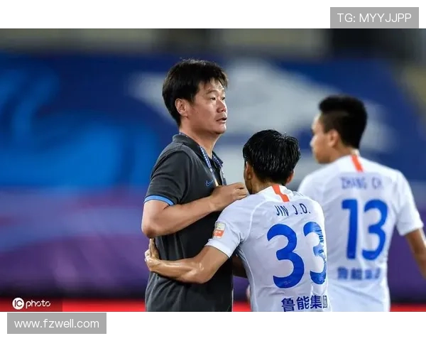 2016赛季鲁能与江苏全力以赴的精彩对决回顾与分析